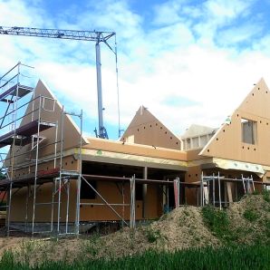 Bau Massivhaus mit Carport bei Hannover